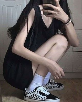 《在末日被疯美人圈养的“性”福生活》by橘猫的夏天